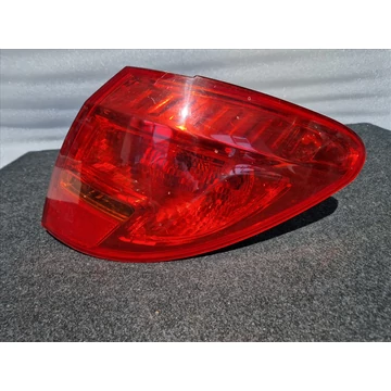 OPEL MERIVA B jobb külső hátsó lámpa 13253628