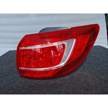 KIA SPORTAGE (SL) Jobb külső hátsó lámpa 92402-3W0