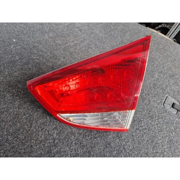 HYUNDAI IX35 jobb hátsó belső lámpa 92406-2Y0