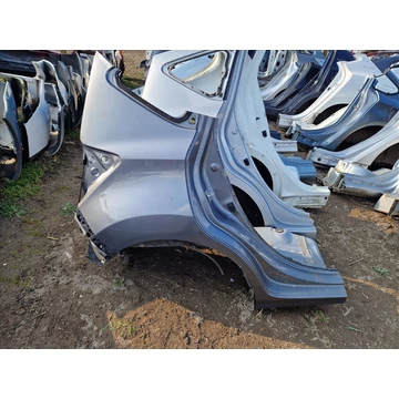 NISSAN NOTE (E12) jobb hátsó sárvédő negyed