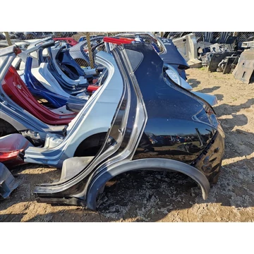 NISSAN JUKE (F15) Bal hátsó sárvédő negyed