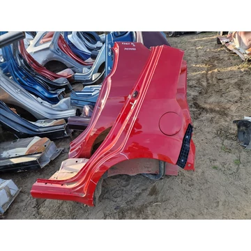 SUZUKI SPLASH bal hátsó sárvédő