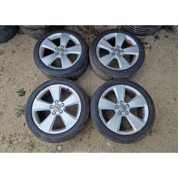 AUDI A3 (8V) Gyári 17" alufelni garnitúra gumikkal