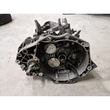 OPEL ASTRA K 1.6 CDTI Váltó F40