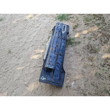 TOYOTA AURIS II Hátfal