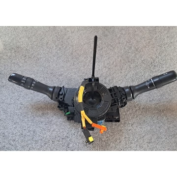 TOYOTA AVENSIS T27 Komplett kormánykapcsoló