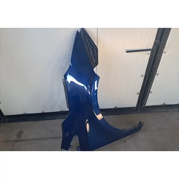 TOYOTA AVENSIS T27 Jobb első sárvédő