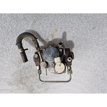 TOYOTA AVENSIS T27 2.0 D4D Magasnyomású szivattyú 22100-0R040