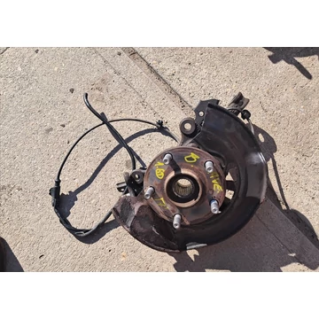 TOYOTA AVENSIS T27 1.6 D4D Bal első csonkállvány