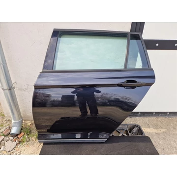 VOLKSWAGEN PASSAT B8 (3G) VARIANT Bal hátsó ajtó