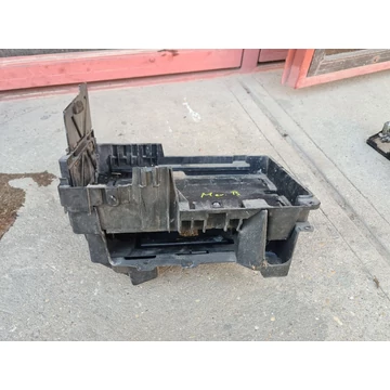 OPEL MERIVA B akkumulátor tartó