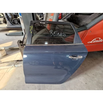 KIA CARENS (RP) bal hátsó ajtó KU9