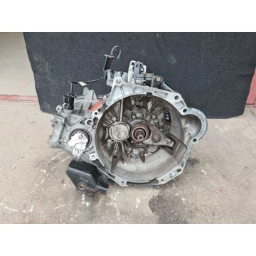 KIA CARENS (RP) 1.6 GDI váltó U58MDH