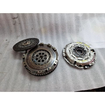 KIA CARENS (RP) 1.7 CRDI kettőstömegű lendkerék, kuplungszett 232002A854