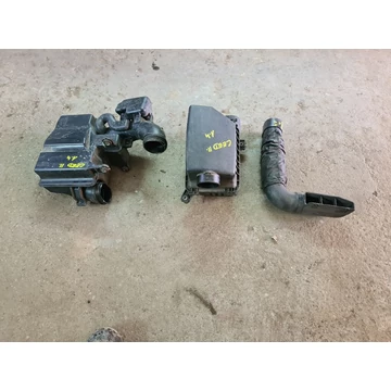 KIA CEED II (JD) 1.4 levegőszűrőház 