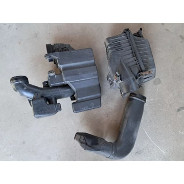 KIA CEED II (JD) 1.4 CRDI levegőszűrőház 