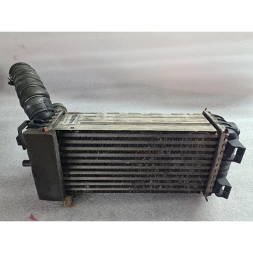 FORD C-MAX II 1.6 TDCI T1DA Intercooler 8V61-9L440-CD