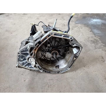 DACIA DUSTER 1.5 DCI 4WD váltó TL8B005