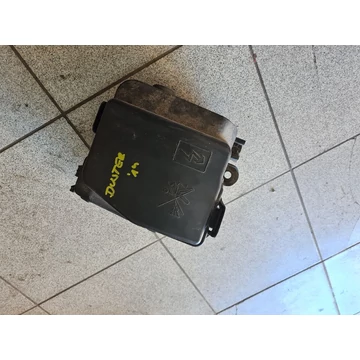 DACIA DUSTER Biztosíték doboz