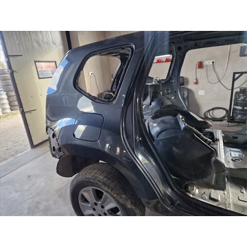 DACIA DUSTER jobb hátsó sárvédő negyed