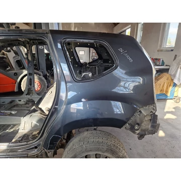 DACIA DUSTER bal hátsó sárvédő negyed