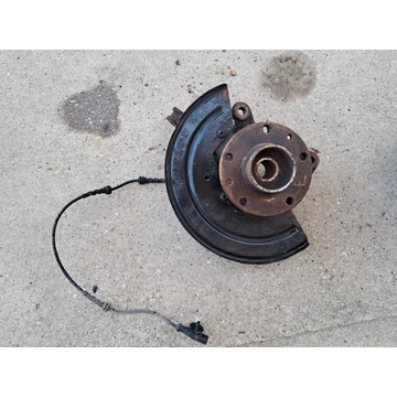 DACIA DUSTER 1.5 DCI jobb első csonkállvány