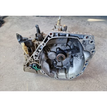 DACIA DUSTER II 1.6 SCE 2WD váltó JRQH4MK 304019608R