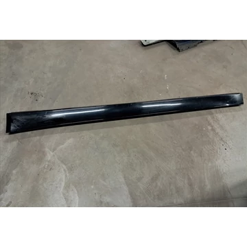 BMW (F30) Bal küszöb burkolat