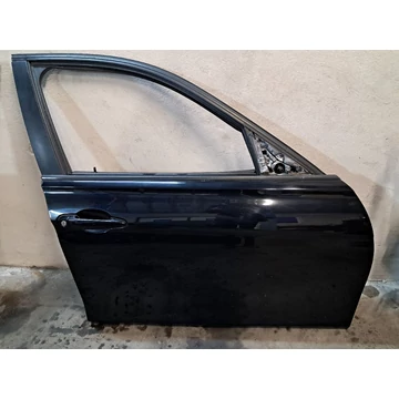 BMW (F30) jobb első ajtó