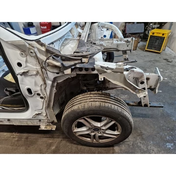 FORD FOCUS IV Jobb első negyed, nyúlvány