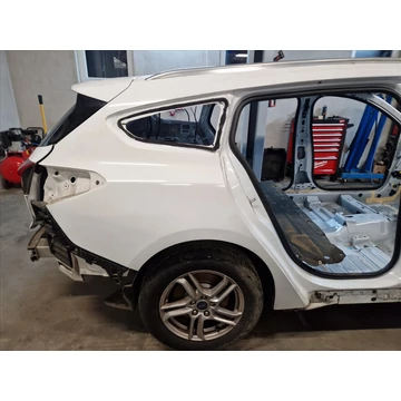 FORD FOCUS IV KOMBI Jobb hátsó sárvédő negyed