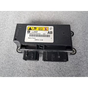 OPEL ASTRA J Légzsákvezérlő 13582437