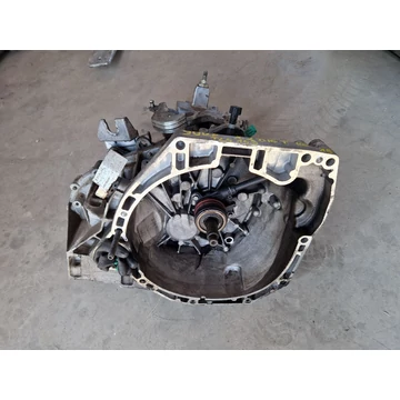 NISSAN JUKE (F15) 1.2 DIG-T váltó TL4143