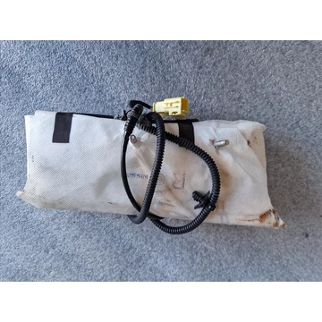 NISSAN JUKE (F15) jobb ülés oldallégzsák