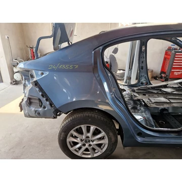 MAZDA 3 (BM) sedan jobb hátsó sárvédő negyed