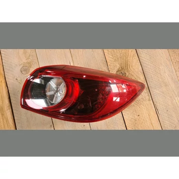 MAZDA 3 (BM) jobb külső hátsó lámpa