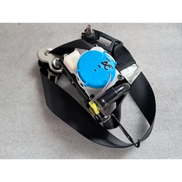 MAZDA 3 (BM) bal első biztonsági öv 