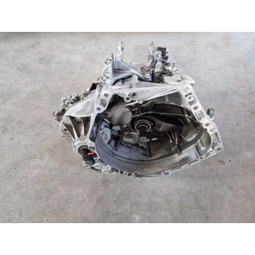 MAZDA 3 (BM) 2.2 SKYACTIV váltó D6040