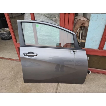 NISSAN NOTE (E12) jobb első ajtó KAD