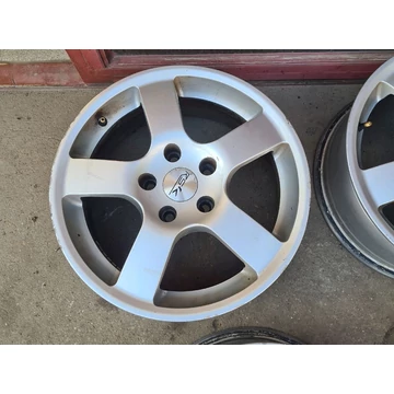 SKODA OCTAVIA III (5E) Utángyártott 16" alufelni szett