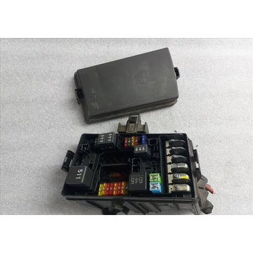 SKODA OCTAVIA III (5E) Biztosíték doboz 5Q0907361D