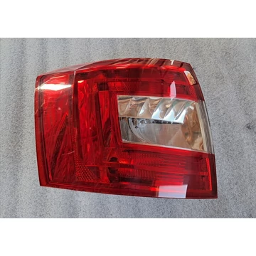 SKODA OCTAVIA III KOMBI (5E) Bal hátsó lámpa 