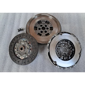 SKODA OCTAVIA III (5E) 2.0 CRTDI Kettőstömegű lendkerék szett