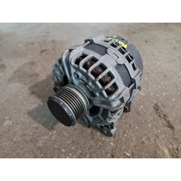 VOLKSWAGEN PASSAT B7 2.0 CRTDI generátor 03L903024F