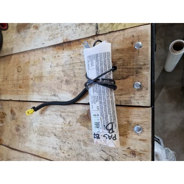 VOLKSWAGEN PASSAT B7 bal oldallégzsák