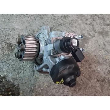 VOLKSWAGEN PASSAT B7 2.0 CRTDI CFF magasnyomású pumpa 03L130755L