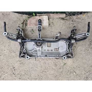 VOLKSWAGEN PASSAT B7 2.0 CRTDI bölcső