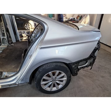VOLKSWAGEN PASSAT B8 (3G) SEDAN bal hátsó sárvédő negyed