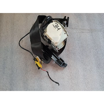 VOLKSWAGEN PASSAT B8 (3G) SEDAN jobb hátsó biztonsági öv 