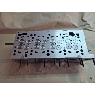 VOLKSWAGEN PASSAT B8 (3G) 2.0 CRTDI CRL hengerfej 04L103373E